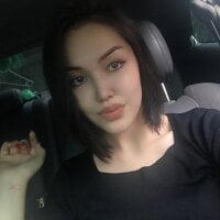 ria_moon's Offline Chat Room