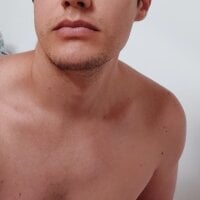 MasturbatorComentator webcam