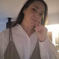 HoneyDazeXX webcam