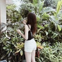 Mary_momo