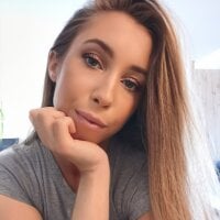 Webcam_girl's Offline Chat Room