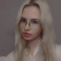 MilaHoward_ Ruang Obrolan Offline