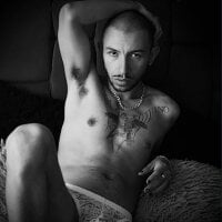 Sex_Aaron_ model avatar