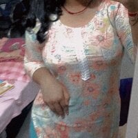 HayatKapoor webcam model