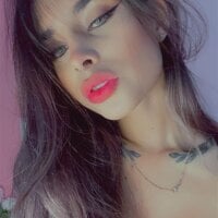 Model alessia_iris19