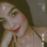 outgoing_girl's Offline Chat Room