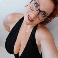 darkmoonsubmissive naked strip on webcam for live sex chat