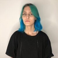 غرفة دردشة EllieAdams دون اتصال