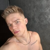 hogrider192 离线聊天室