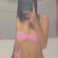 asian_delight's Offline Chat Room