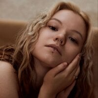 Emma_Stoune webcam model