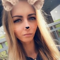 SheekaKiss offline chatrum