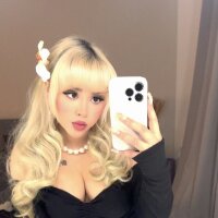 celina_foxy's Offline Chat Room