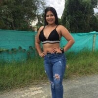 Emily_Hillss offline chat-rom