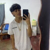 Sebas_tian0412