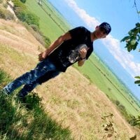 غرفة دردشة felipe945 دون اتصال