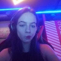 Milli_Mur's Offline Chat Room