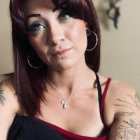 Juniebugg Adlı Modelin Çevrimdışı Sohbet Odası