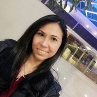 yohacriss webcam model