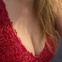 Iza_Bellaa webcam model