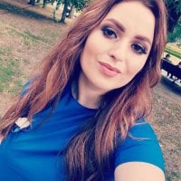 DinaRini_'s Offline Chat Room