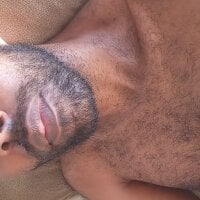 MonsterBlackXXL webcam