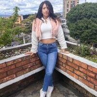 megan_b0obs webcam model