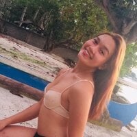 asian_cutie19 webcam