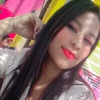 mairahorney303av webcam model