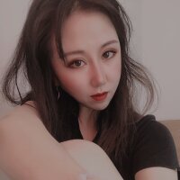 EliseLoff Cam Model Profile | Stripchat