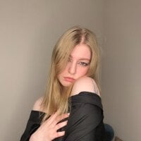 LanaRoxxy model avatar