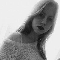 NastassiaCat's Offline Chat Room