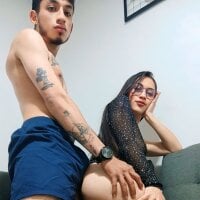 Explosive_couplee_Live Webcam