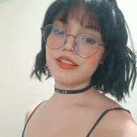 Girls_the_Medellins_aws webcam model