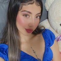 Shannel_Cassie