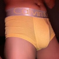 Incognitomexican's Offline Chat Room