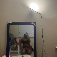 MsPrettypussy01's Offline Chat Room