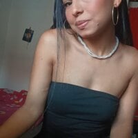 Sara_Collins2 webcam model