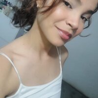 Mily_slavv_BDSM's Offline Chat Room