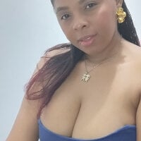 collegechica webcam
