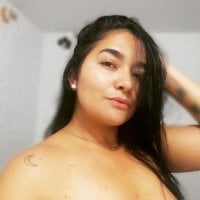 regina-taylorn Offline chat-huone