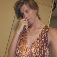 LaurieAmber's Avatar Pic