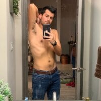 Wildhamster24's Offline Chat Room