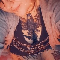 queen_forsaken webcam