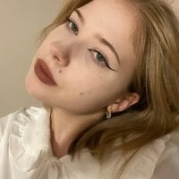annie_blush model avatar
