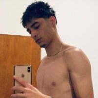 Valentinoo1312 webcam