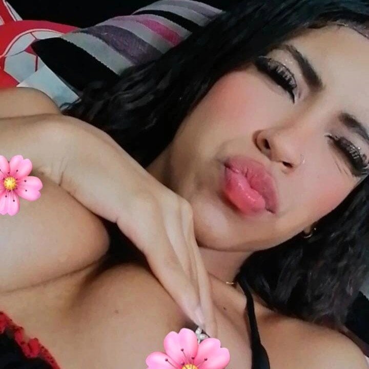 megan_stathann's Stripchat show and profile