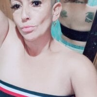 roomii2210's Offline Chat Room