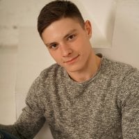 Travis_Light offline chatrum