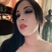 loveszgirl's Offline Chat Room